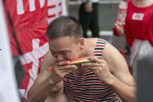 小网红吃瓜群众是谁,揭秘小网红“吃瓜群众”背后的神秘面纱